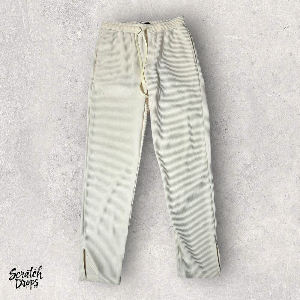 NWOT Men's Beige Ribbed Pants Size M Comfortable Casual Trousers Fashion Apparel